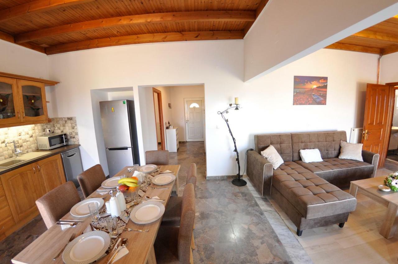 Villa Angelko Kavvadades エクステリア 写真